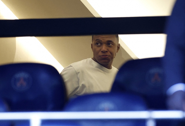 PSG thất bại ngay trận mở màn Ligue 1 dù có sự vắng mặt của Mbappe