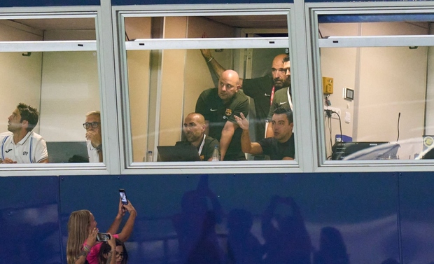 Barca gặp bất trắc: Thất bại choáng váng trước Getafe sau thẻ đỏ của HLV Xavi và Rafinha