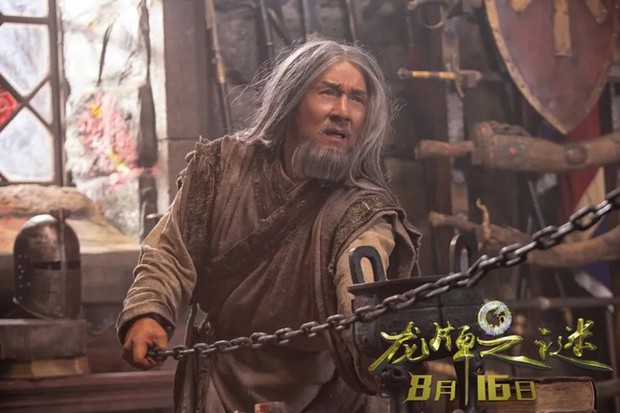 Thành Long chịu lỗ hơn 260 triệu USD: Bí mật về khó khăn của ngôi sao tuổi vàng