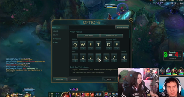 Nữ streamer LMHT bật mí hành động bất ngờ khi bị chính đồng đội ức hiếp trên sóng livestream