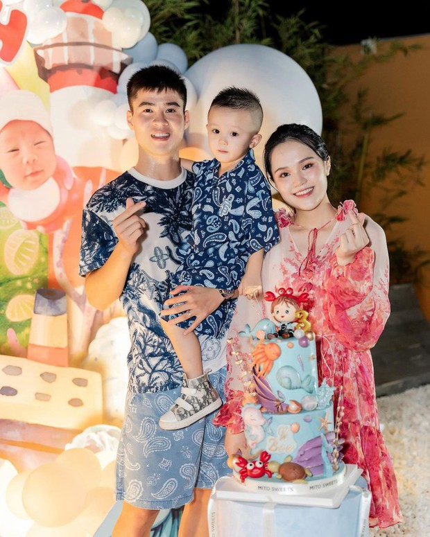 Duy Mạnh tổ chức bữa tiệc sinh nhật hoành tráng cho con trai, Quỳnh Anh với dáng vóc quyến rũ gây sốt