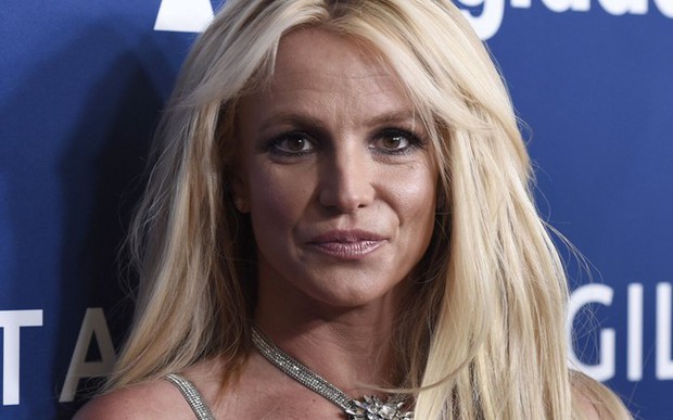 Britney Spears suy sụp trước những tuyên bố của chồng cũ, thuê luật sư quyền lực làm đại diện - Ảnh 2.