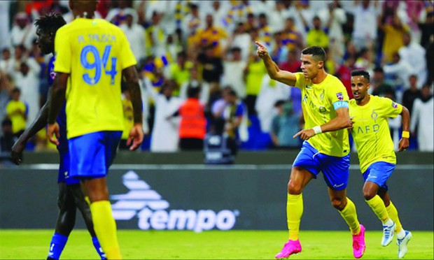 Lê Quang Liêm gây ấn tượng với thành tích đỉnh cao chưa từng có