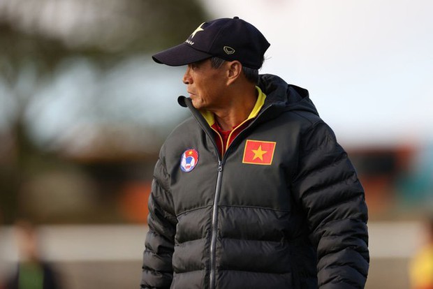 Lời xin lỗi cảm động: New Zealand và những nỗi lòng World Cup của người thầy tận tụy Mai Đức Chung