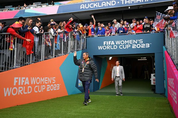 Lời xin lỗi cảm động: New Zealand và những nỗi lòng World Cup của người thầy tận tụy Mai Đức Chung