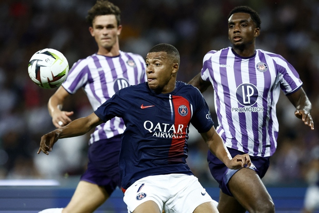 Ngạc nhiên với kết quả bóng đá hôm nay 20/8: PSG khủng hoảng dù sự góp mặt của Mbappe