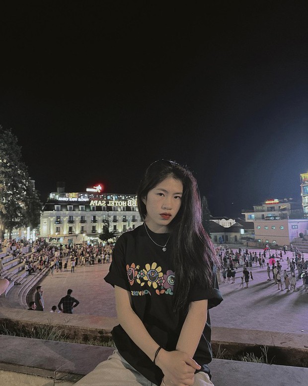 Nữ cầu thủ Việt Nam làm mưa làm gió tại Sa Pa - Ai sở hữu vẻ đẹp hút hồn hơn?