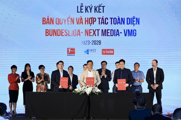 Cơ hội lớn cho cầu thủ Việt Nam thi đấu tại Đức: Bí quyết thành công tại xứ bò sao