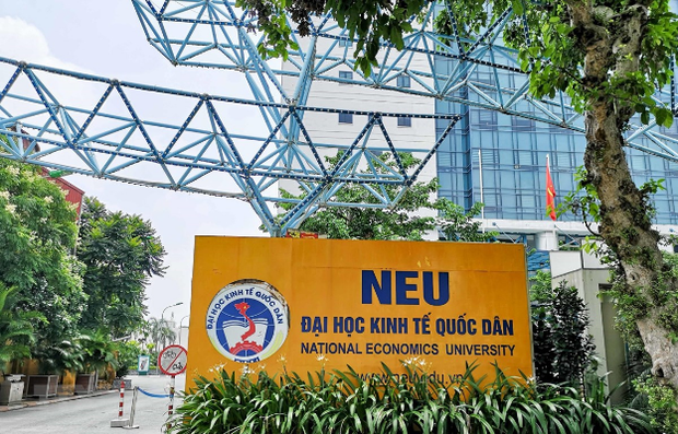 Bị gắn mác vô dụng, điểm chuẩn của ngành học này vẫn chạm mốc 27,7 điểm, đạt 9 điểm/môn vẫn chưa thể đỗ - Ảnh 3.