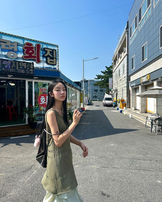 Minh Chứng Cho Sức Hút Của Peyz - Chị Gái Gây Sốt Cùng Siêu Sao GenG