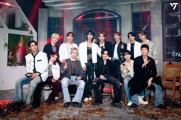 Bí quyết thành công khiến nhóm nam Kpop này tiêu thụ 10 triệu bản album chỉ trong 1 năm