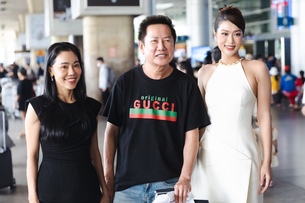 Thiên Ân và bà Phạm Kim Dung phấn khởi đón tiếp ông Nawat tại Việt Nam, Thùy Tiên xuất hiện bất ngờ