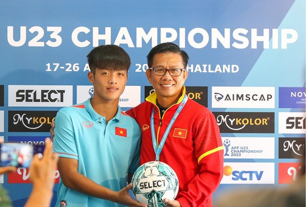 Xem U23 Việt Nam vs U23 Indonesia trực tiếp tại đâu? Các nguồn sóng hấp dẫn hơn