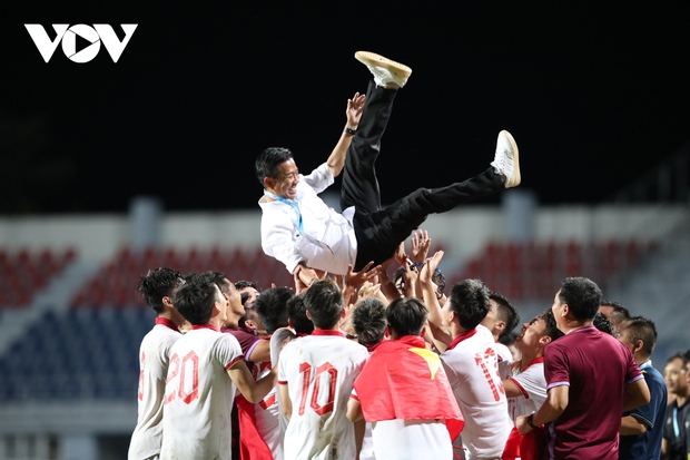 U23 Việt Nam vô địch ngoạn mục U23 Đông Nam Á, kỷ niệm đáng nhớ cùng fan hâm mộ!