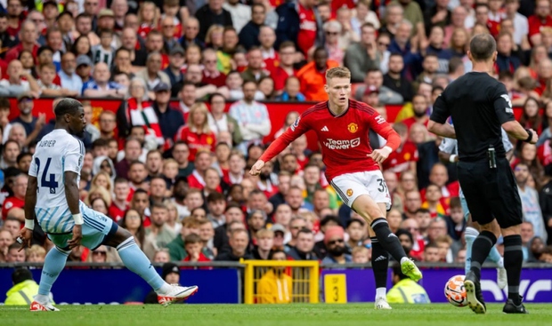 Bombshell Transfer News: Bayern hướng tới tuyển quân từ MU, HLV Mancini đổ bộ châu Á thực hiện nhiệm vụ