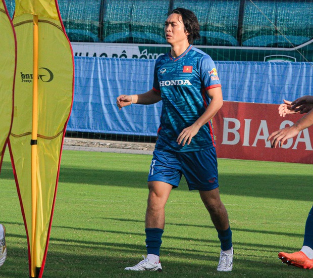 Ước mơ World Cup 2026: HLV Troussier sẽ có sự hỗ trợ đặc biệt từ 'quân sư' cho đội tuyển Việt Nam!