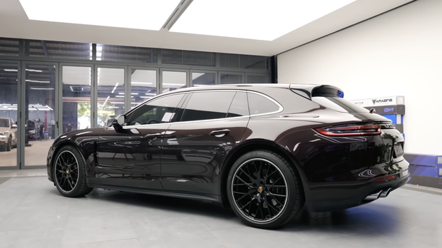 Dân chơi Việt mang Porsche Panamera đi độ theo phong cách Jennie của BlackPink, có chi tiết như Rolls-Royce - Ảnh 2.