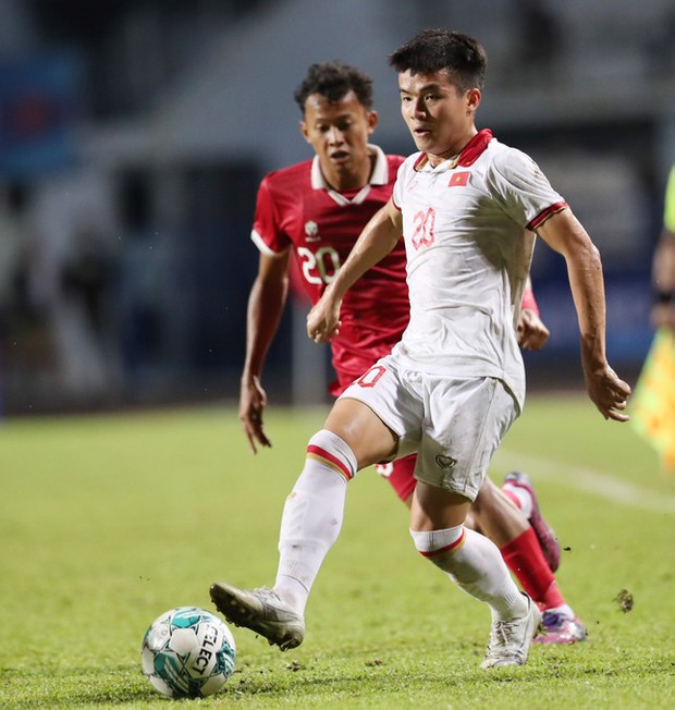 HLV Indonesia gây sốc khi đe dọa rút lui khỏi giải AFF vì thất vọng với hậu vệ U23 Việt Nam