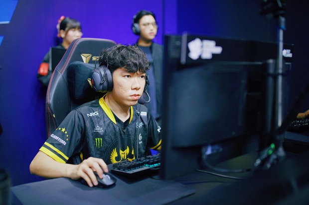 Slayder mắc sai lầm fatal, GAM chắc suất dự CKTG 2023 - Fan không tin vào mắt mình!