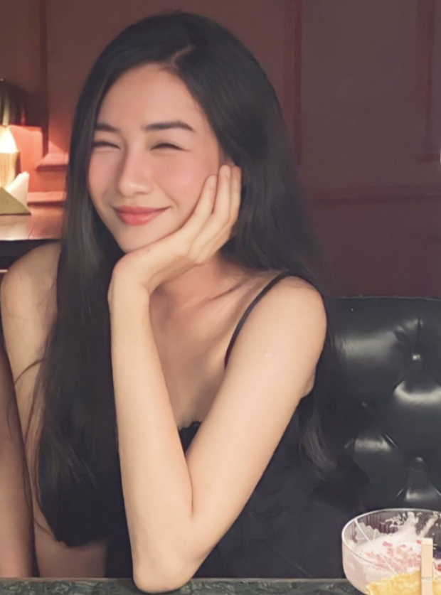 Nam thành viên Đội tuyển Việt Nam tình tứ bên cạnh bạn gái với nhiều tài năng