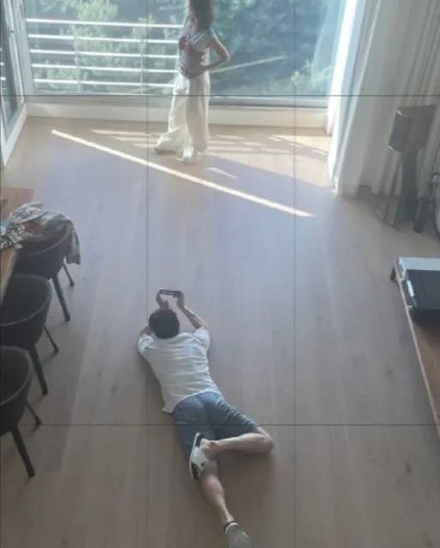 Hoàng tử Hàn Quốc khiến fan mê mẩn: Hyun Bin lầy lội chụp ảnh cho vợ, Ji Sung hết mực yêu thương đối tác đời