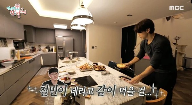 Hoàng tử Hàn Quốc khiến fan mê mẩn: Hyun Bin lầy lội chụp ảnh cho vợ, Ji Sung hết mực yêu thương đối tác đời