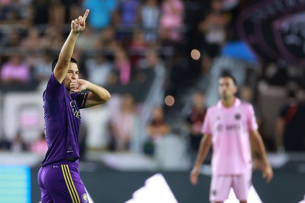 Leo Messi ghi hai bàn, kỳ tích chưa từng thấy tại Inter Miami