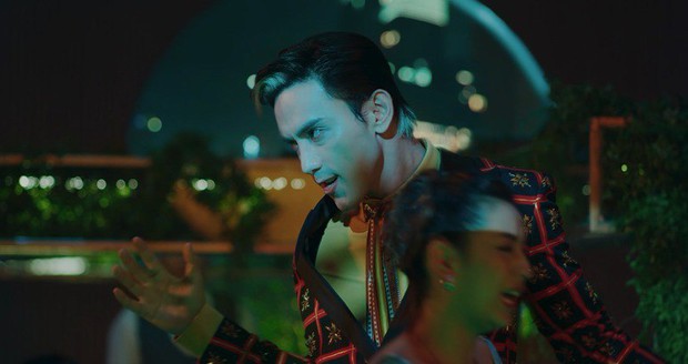 Chi Pu gây sốc với tạo hình ma mị chưa từng thấy, Việt Nam chào đón bản Twilight độc nhất vô nhị