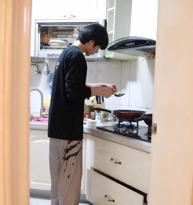 Ngạc nhiên! Hai loại gia vị phổ biến này gây mất ngủ, tăng nguy cơ mắc nhiều bệnh tật