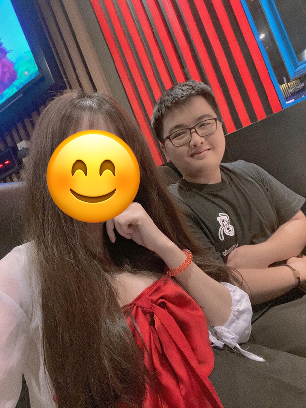 Cận cảnh những bức ảnh 'thâm cung bí sử' của các đội VCS: Cộng đồng không thể ngờ tới những ý đồ đen tối