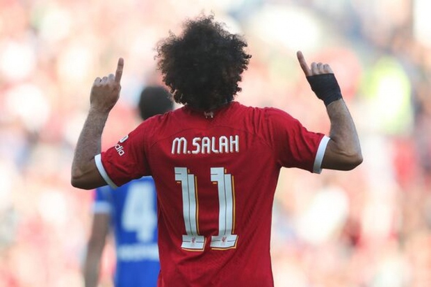 Bombshell transfer news: Man Utd đồng ý giá Amrabat, Arsenal chuẩn bị sở hữu tân binh gốc Nam Phi