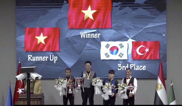 Bao Phương Vinh là nhà vô địch Billiard Carom 3 băng thế giới đầu tiên của Việt Nam