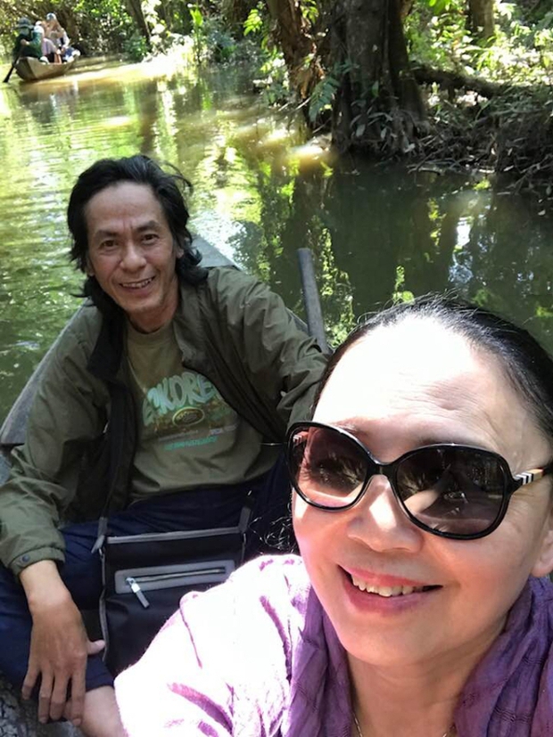 Ông bố quốc dân Bùi Bài Bình: Đời thực khiêm nhường, kín tiếng, U70 hạnh phúc bên vợ là mỹ nhân nổi tiếng một thời - Ảnh 6.