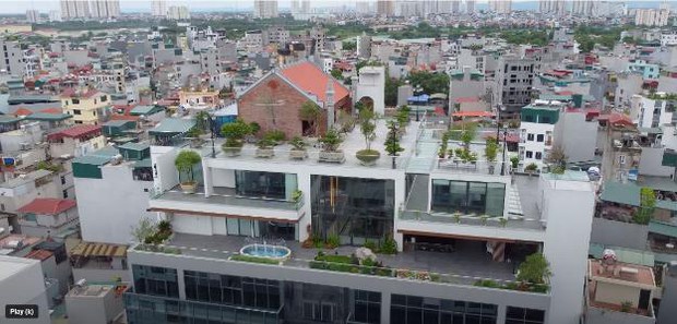 Biệt thự trên không 3000m2 với dàn cây bonsai triệu đô ngay giữa lòng Hà Nội, ngỡ ngàng 1 điều đặc biệt trên tầng thượng - Ảnh 11.