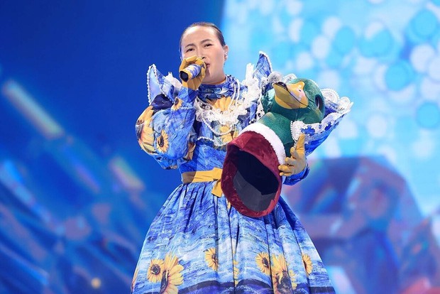 Lời nguyền đen tối không tha cho các ca sĩ mặt nạ mùa 2