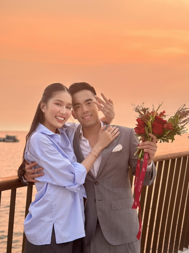Á hậu Vbiz gây sốt với bộ váy cưới khoe da trắng nõn trước ngày trọng đại