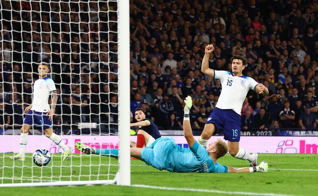 Maguire bùng nổ, tuyển Anh xuất sắc vượt qua Scotland trong trận derby thứ 150+