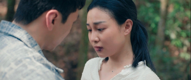 Nữ tân binh phim Việt giờ vàng diễn hay lấn át nữ chính, nhan sắc ngoài đời đẹp hơn hẳn trên phim - Ảnh 1.