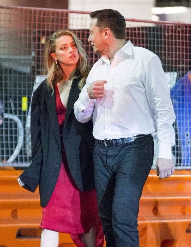 Elon Musk bất ngờ đăng ảnh tình cũ Amber Heard sau khi nữ diễn viên tiết lộ vẫn còn tình cảm - Ảnh 3.