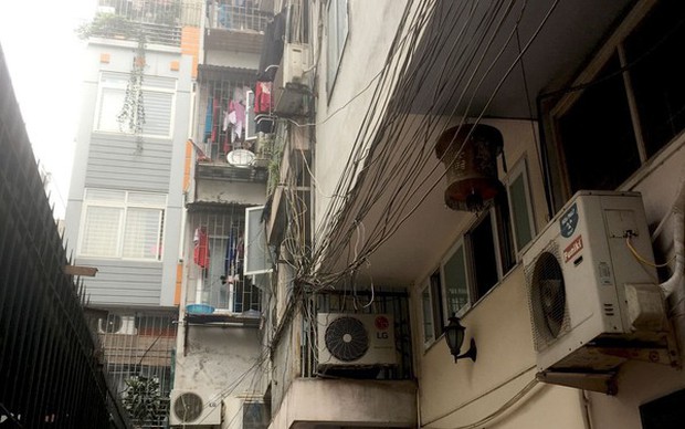 Tự giật mình vì “đi xem nhà chỉ tìm góc quay TikTok, trồng hoa chứ chưa bao giờ nghĩ góc nào để thoát thân lúc cháy” - Ảnh 2.