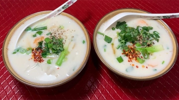 Miền Tây có món bánh canh mặn nước cốt dừa, nghe lạ tai nhưng ăn rất cuốn - Ảnh 3.