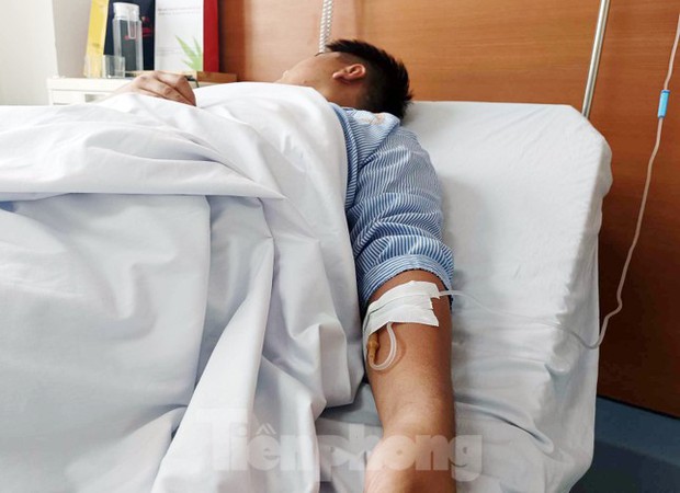 Hồi ức của các chiến sĩ Cảnh sát PCCC nhường mặt nạ phòng độc cho nạn nhân vụ cháy chung cư mini - Ảnh 4. Hồi ức của các chiến sĩ Cảnh sát PCCC nhường mặt nạ phòng độc cho nạn nhân vụ cháy chung cư mini - Ảnh 4.