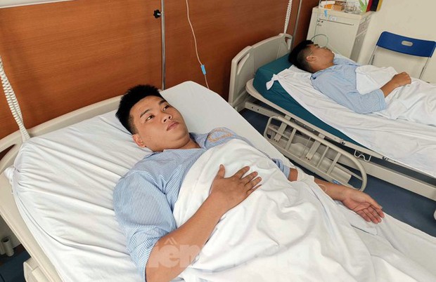 Hồi ức của các chiến sĩ Cảnh sát PCCC nhường mặt nạ phòng độc cho nạn nhân vụ cháy chung cư mini - Ảnh 3. Hồi ức của các chiến sĩ Cảnh sát PCCC nhường mặt nạ phòng độc cho nạn nhân vụ cháy chung cư mini - Ảnh 3.