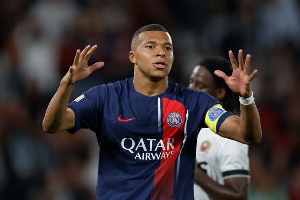 Mbappe ghi cú đúp, PSG vẫn thua sốc Nice ngay trên sân nhà - Ảnh 2.