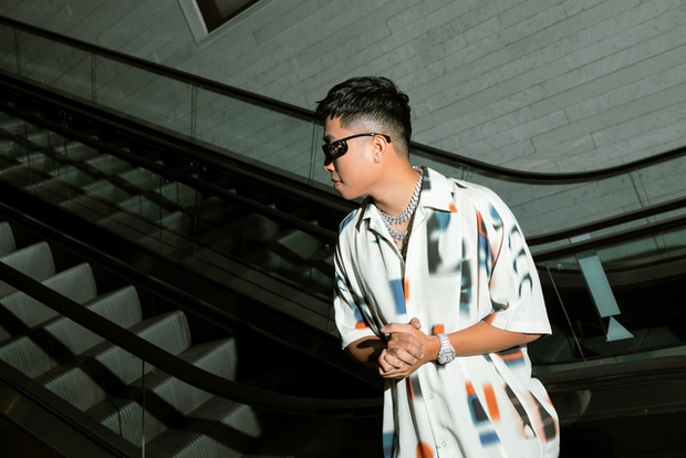 24k.Right: 3 năm trước không mua nổi 1 cái bánh mì, 3 năm sau bị đồn mua giải Rap Việt, vậy là thành công - Ảnh 14. 24k.Right: 3 năm trước không mua nổi 1 cái bánh mì, 3 năm sau bị đồn mua giải Rap Việt, vậy là thành công - Ảnh 14.