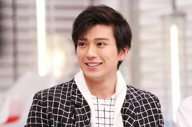 Màn lột xác ngoạn mục của Zoro Mackenyu: Quốc bảo nhan sắc Nhật Bản thành cơn sốt toàn cầu nhờ cơ bắp như tạc - Ảnh 19.