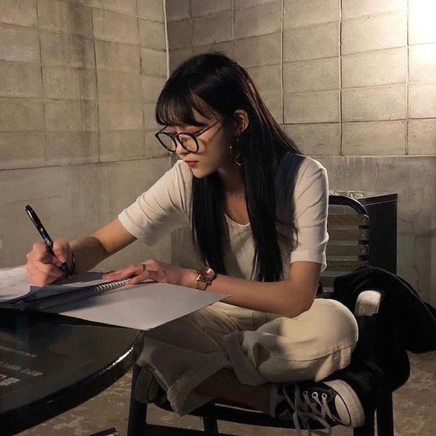 Ứng viên khoe làm giả CV đi phỏng vấn, nhận mức lương 26 triệu/tháng: Dân tình nhận xét 1 câu cực gắt - Ảnh 2. Ứng viên khoe làm giả CV đi phỏng vấn, nhận mức lương 26 triệu/tháng: Dân tình nhận xét 1 câu cực gắt - Ảnh 2.