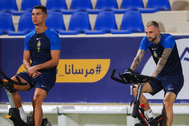 Cristiano Ronaldo hào hứng chuẩn bị cho trận ra mắt tại AFC Champions League - Ảnh 1. Cristiano Ronaldo hào hứng chuẩn bị cho trận ra mắt tại AFC Champions League - Ảnh 1.