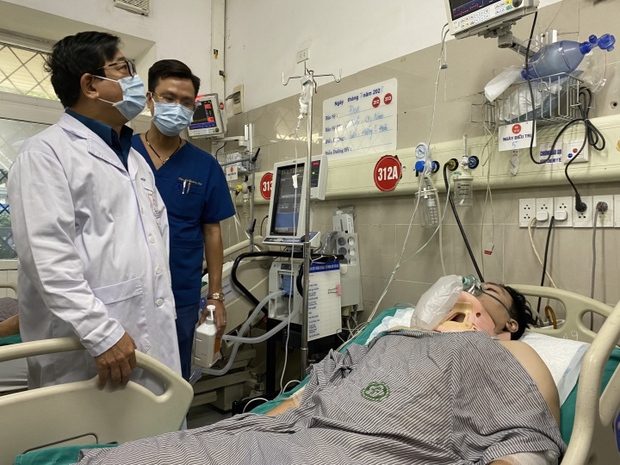 Bác sĩ tâm lý chăm sóc chung cư mini ở Hà Nội sau vụ cháy: Những điều không thể bỏ qua
