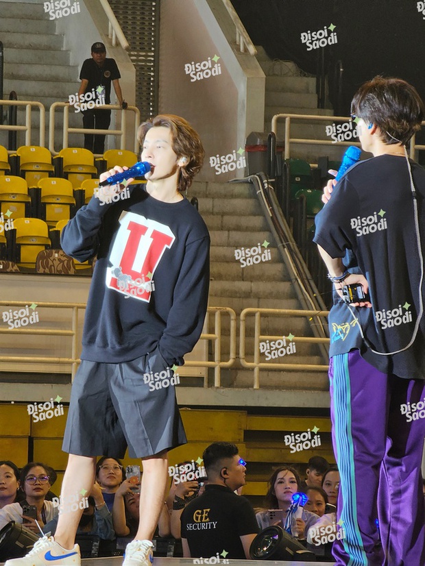 Donghae - Eunhyuk (Super Junior) chinh phục fan Việt với soundcheck hoành tráng và màn trình diễn đỉnh cao